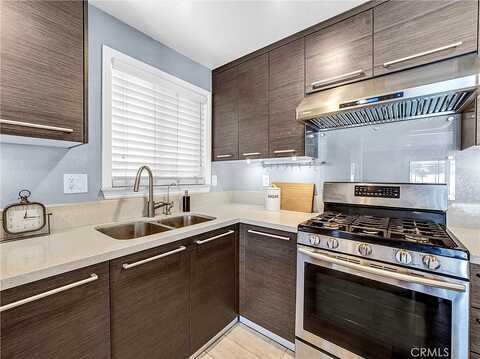 Blandford, ROWLAND HEIGHTS, CA 91748