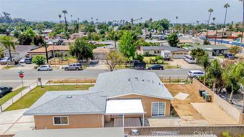 Amanda, RIVERSIDE, CA 92504