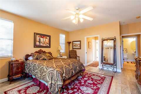 Larkfield, PASO ROBLES, CA 93446
