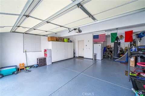 Martinique, VICTORVILLE, CA 92392