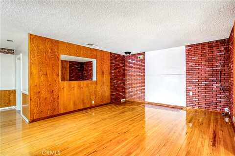 10Th, BLOOMINGTON, CA 92316