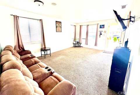 Thorndale, ADELANTO, CA 92301