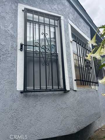 32Nd, LOS ANGELES, CA 90011