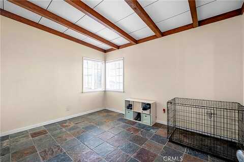 1St, HESPERIA, CA 92345