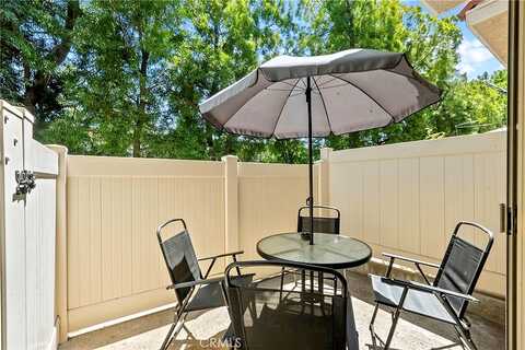 De Soto Avenue, Chatsworth, CA 91311