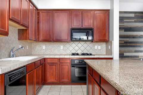 Cheyenne Mountain, BAKERSFIELD, CA 93314