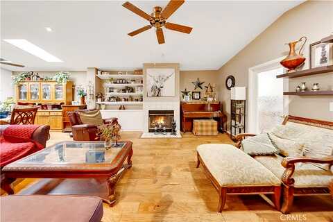 Via Francisco, MURRIETA, CA 92562