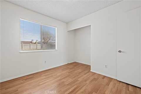 Sabal, PALMDALE, CA 93552