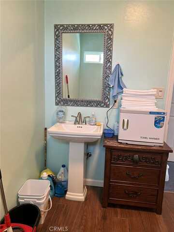 Fremont, DELANO, CA 93215