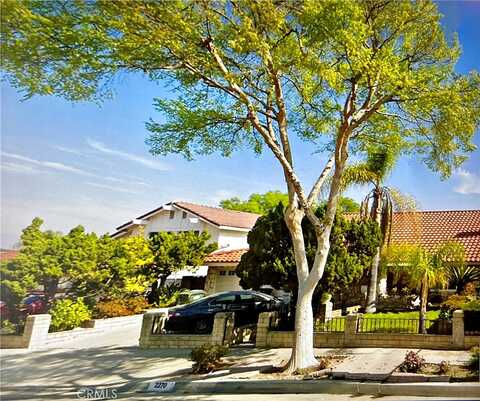 Paso Real, ROWLAND HEIGHTS, CA 91748