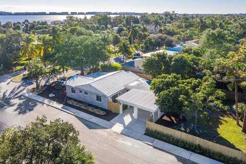 Palmway, Lake Worth, FL 33460