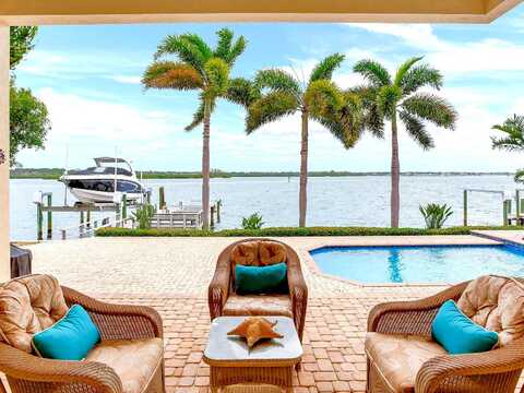 Kennedy, NORTH REDINGTON BEACH, FL 33708
