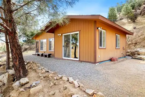 Falcon, LAKE ISABELLA, CA 93240