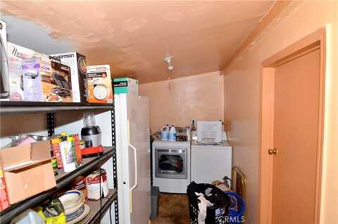 Corlett, COMPTON, CA 90220