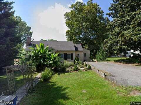 Weaver, TRIANGLE, VA 22172