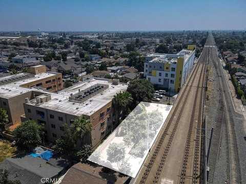 61St, LOS ANGELES, CA 90001