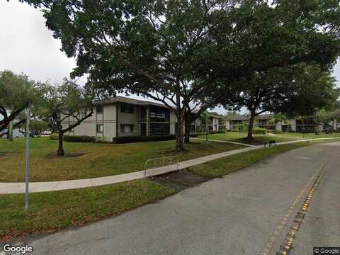 W Mcnab Rd, Tamarac, FL 33321