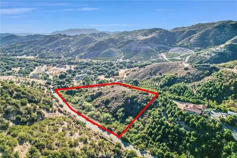 Via Tornado, TEMECULA, CA 92590