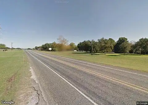 Tr 9 Sh 97, Floresville, TX 78114