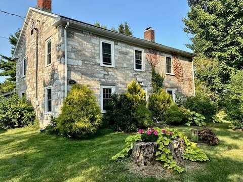68 Smith Street, Rouses Point, NY 12979