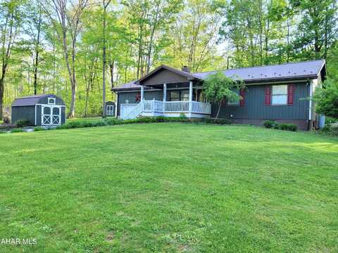 2265 Frosty Hollow Road, Roaring Spring, PA 16673