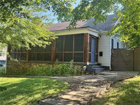 610 N Olive AVE, Fayetteville, AR 72701