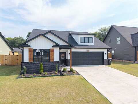 9027 Carson, Fort Smith, AR 72908