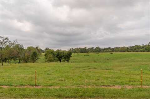 81 ac N Center ST, Highfill, AR 72734