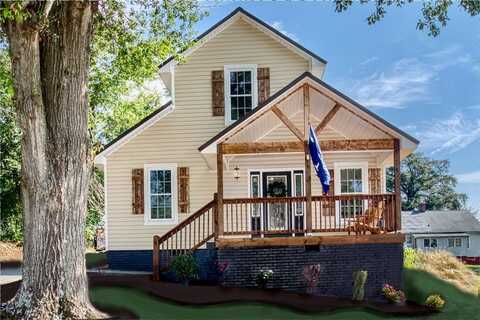 113 S 8th Street, Easley, SC 29640