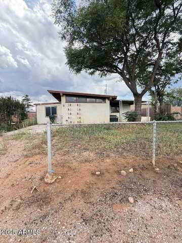 364 W Brown Drive, Sierra Vista, AZ 85635
