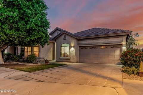 2450 E GLASS Lane, Phoenix, AZ 85042