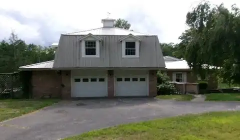 396 Woodbrier Estates Rd, ALDERSON, WV 24910
