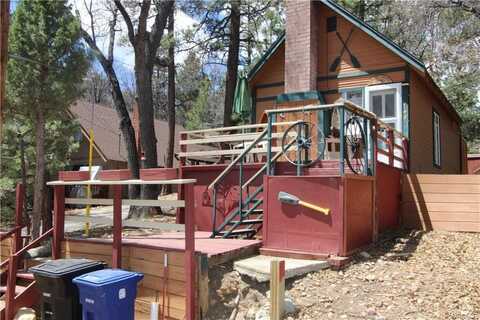 748 Moreno Lane, Sugarloaf, CA 92386