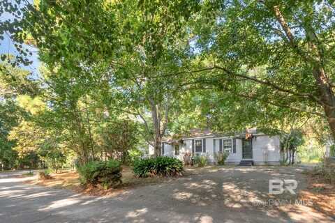 300 Pineview Lane, Mobile, AL 36608