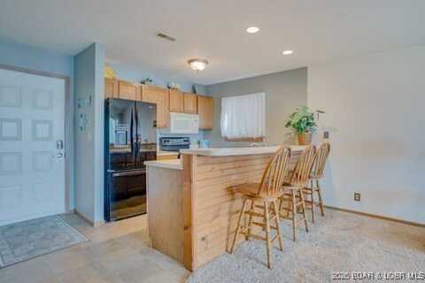2500 Bay Point Lane unit: 121, Osage Beach, MO 65065