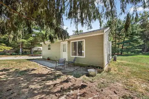 9664 E Washboard Road, Solsberry, IN 47459