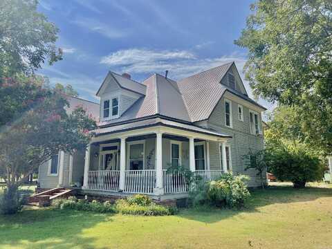 100 S Dowell Avenue, Tuckerman, AR 72473