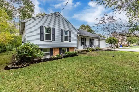 6 Rosalind Drive, Evans, NY 14006