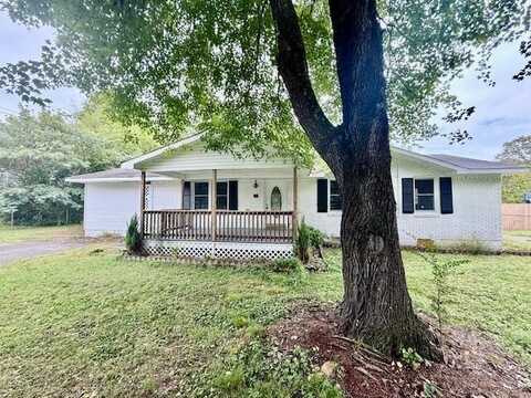 111 Ireland Lane, Chickamauga, GA 30707
