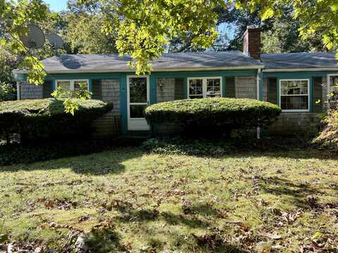 57 Suffolk Avenue, Hyannis, MA 02601