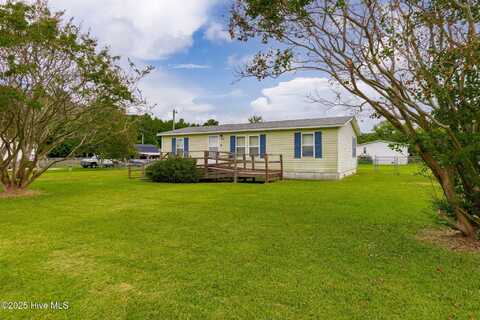 100 Lindsey Court, Beaufort, NC 28516