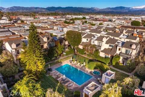 13623 Valerio St, Van Nuys, CA 91405