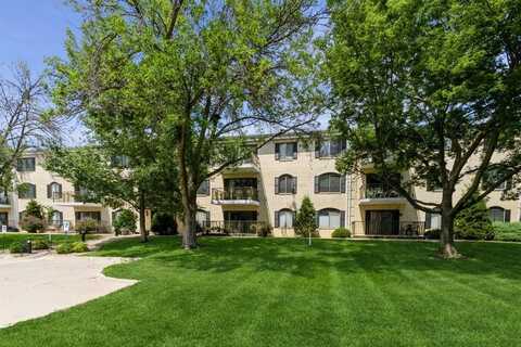 2135 1st Avenue SE, Cedar Rapids, IA 52402