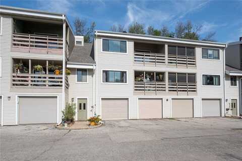 219 40th St SE, Cedar Rapids, IA 52403