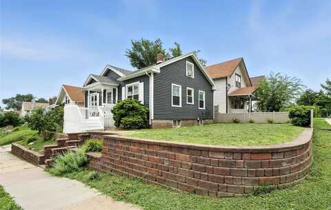 826 Wellington Street SE, Cedar Rapids, IA 52403