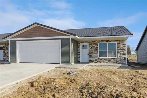 142 Towne Centre Dr, Urbana, IA 52345