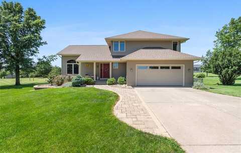 3904 Shady Oaks Drive, Marion, IA 52302