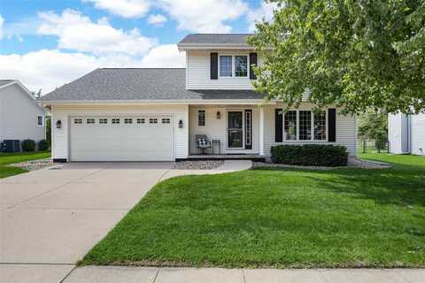 7421 Pin Tail Dr NE, Cedar Rapids, IA 52402