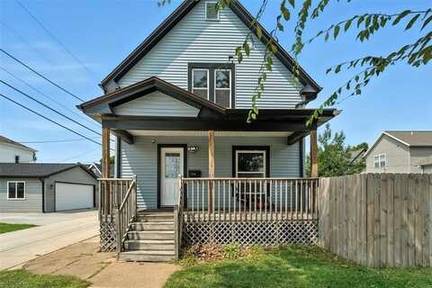 716 Ellis Boulevard NW, Cedar Rapids, IA 52405
