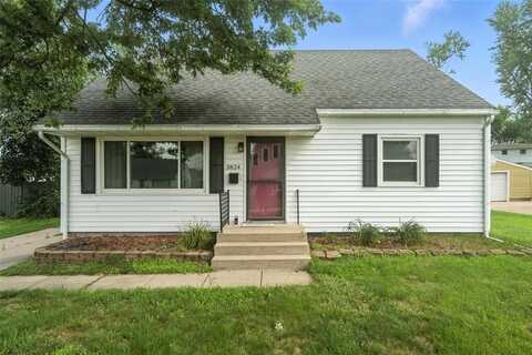 3824 Dalewood SE, Cedar Rapids, IA 52403